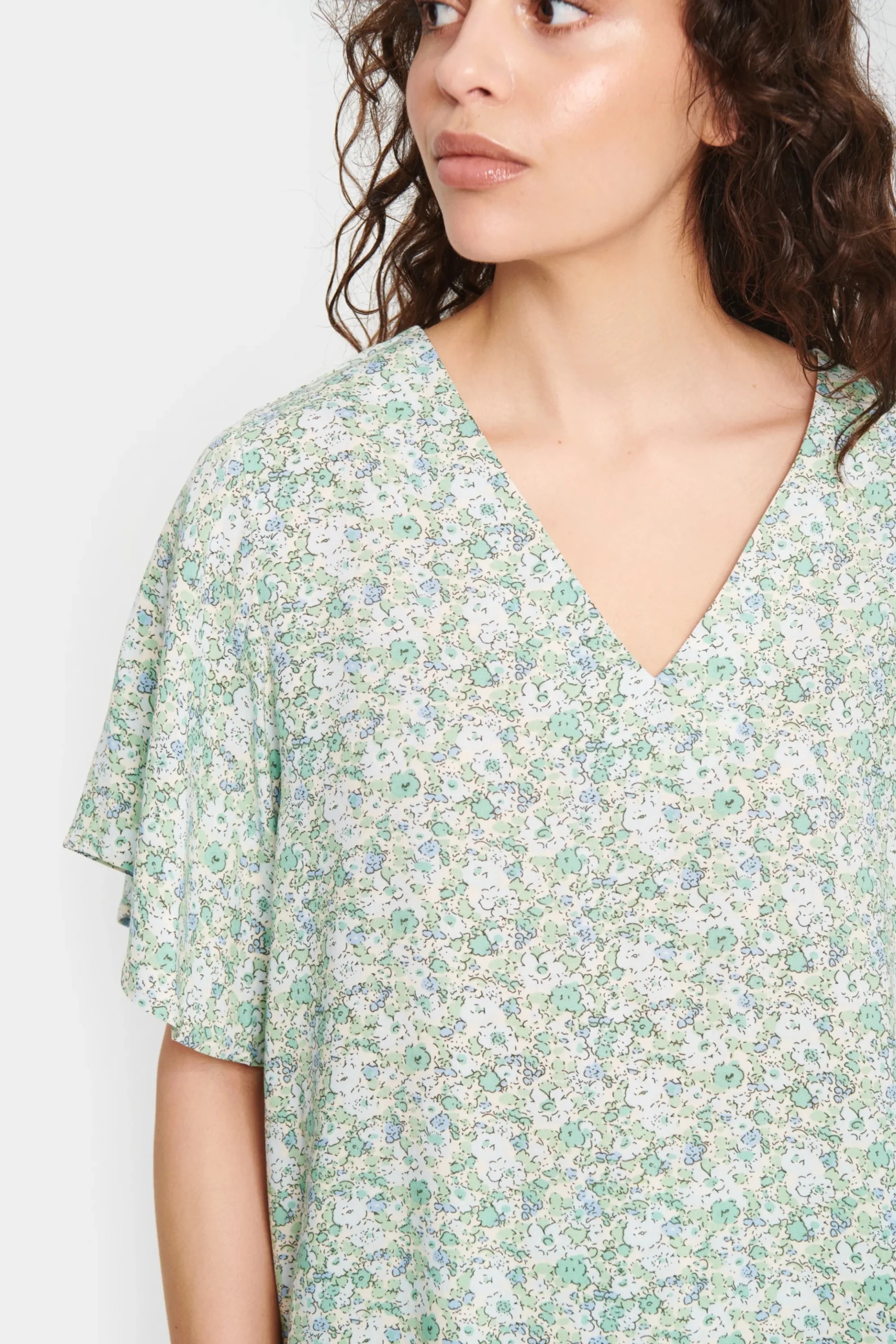 EduaSZ Blouse
