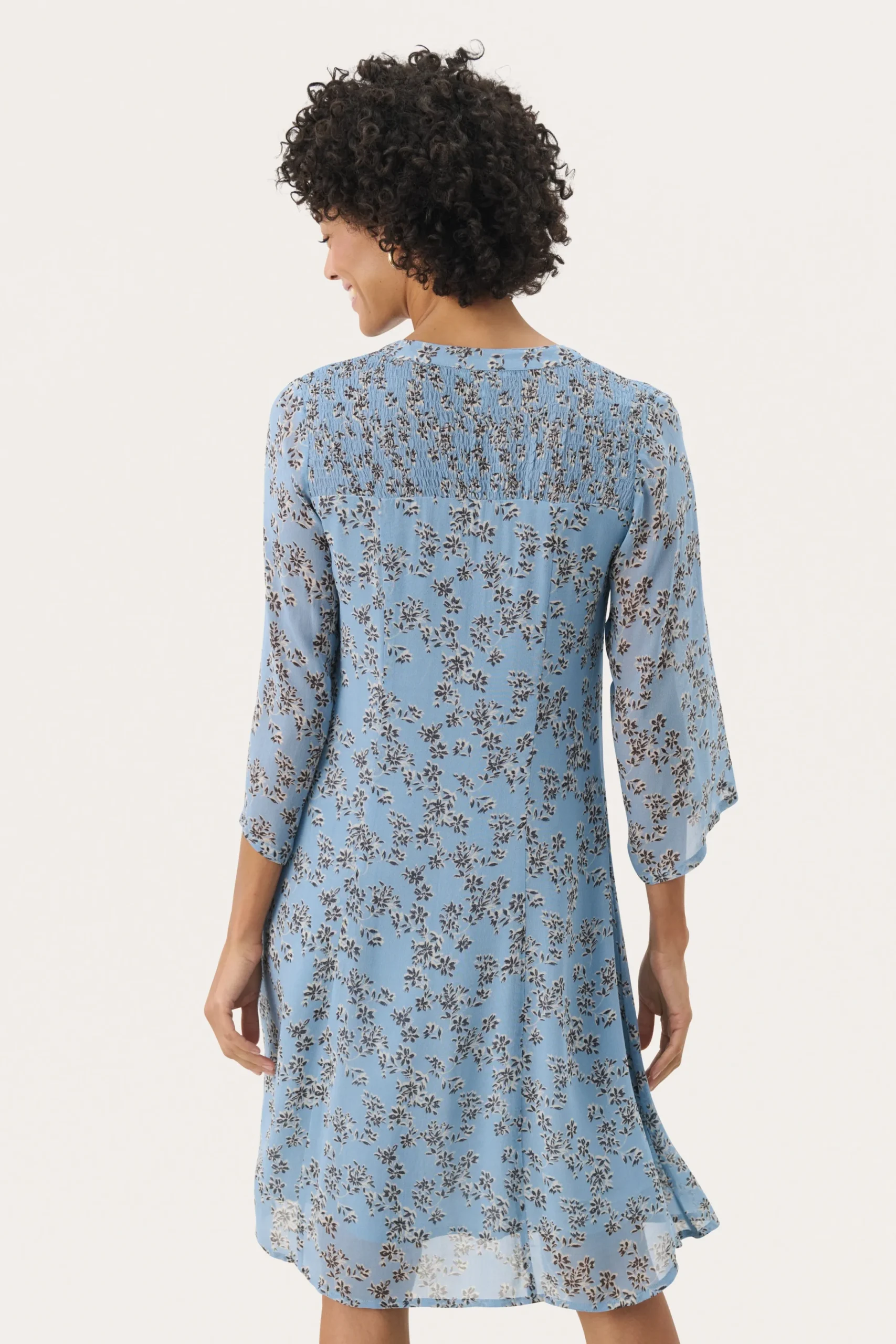 ElkaPW Dress
