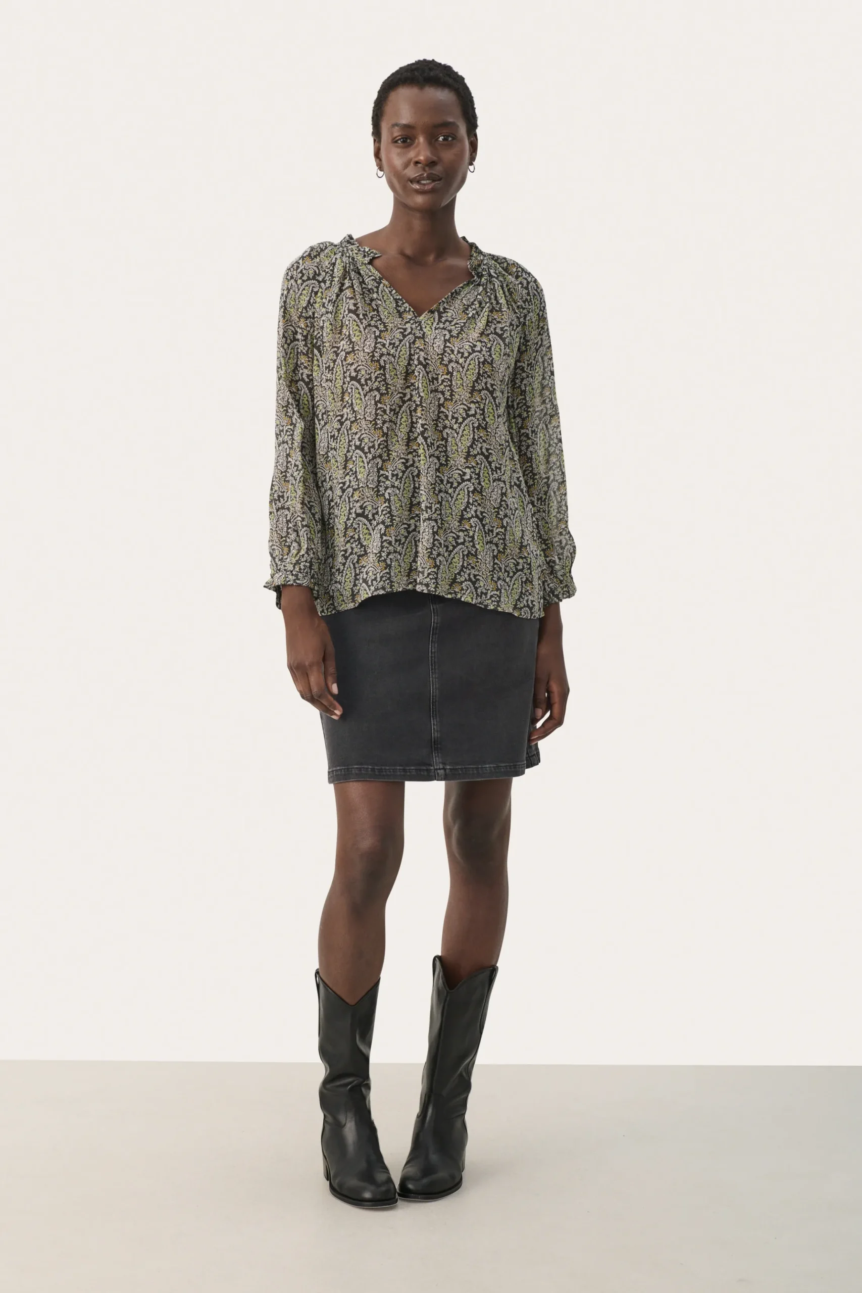ElsiaPW Blouse