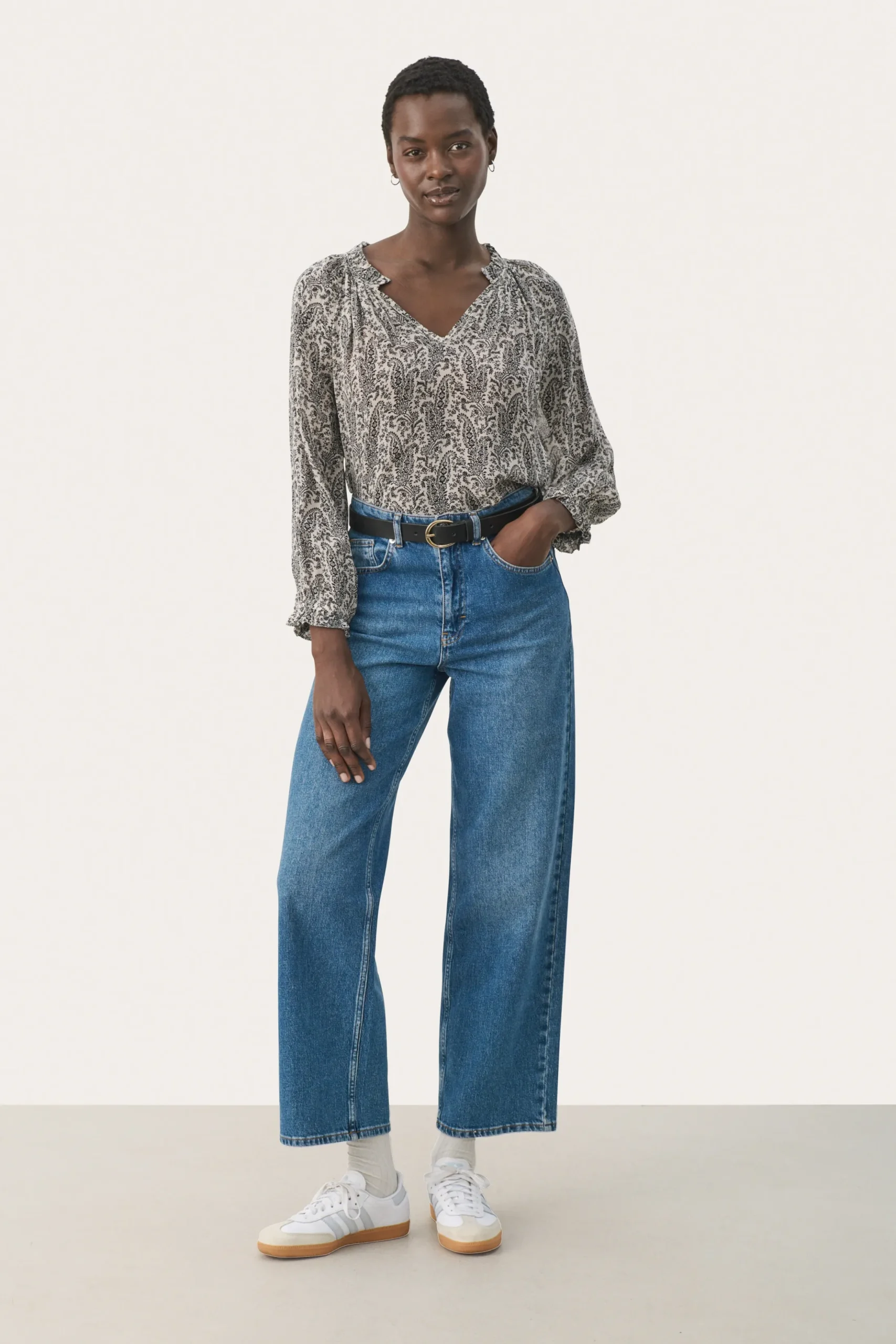 ElsiaPW Blouse