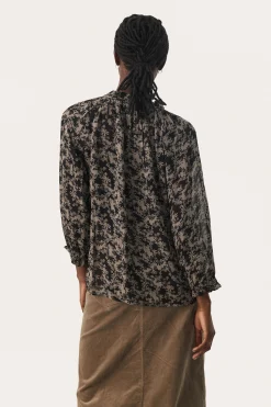 ElsiaPW Blouse