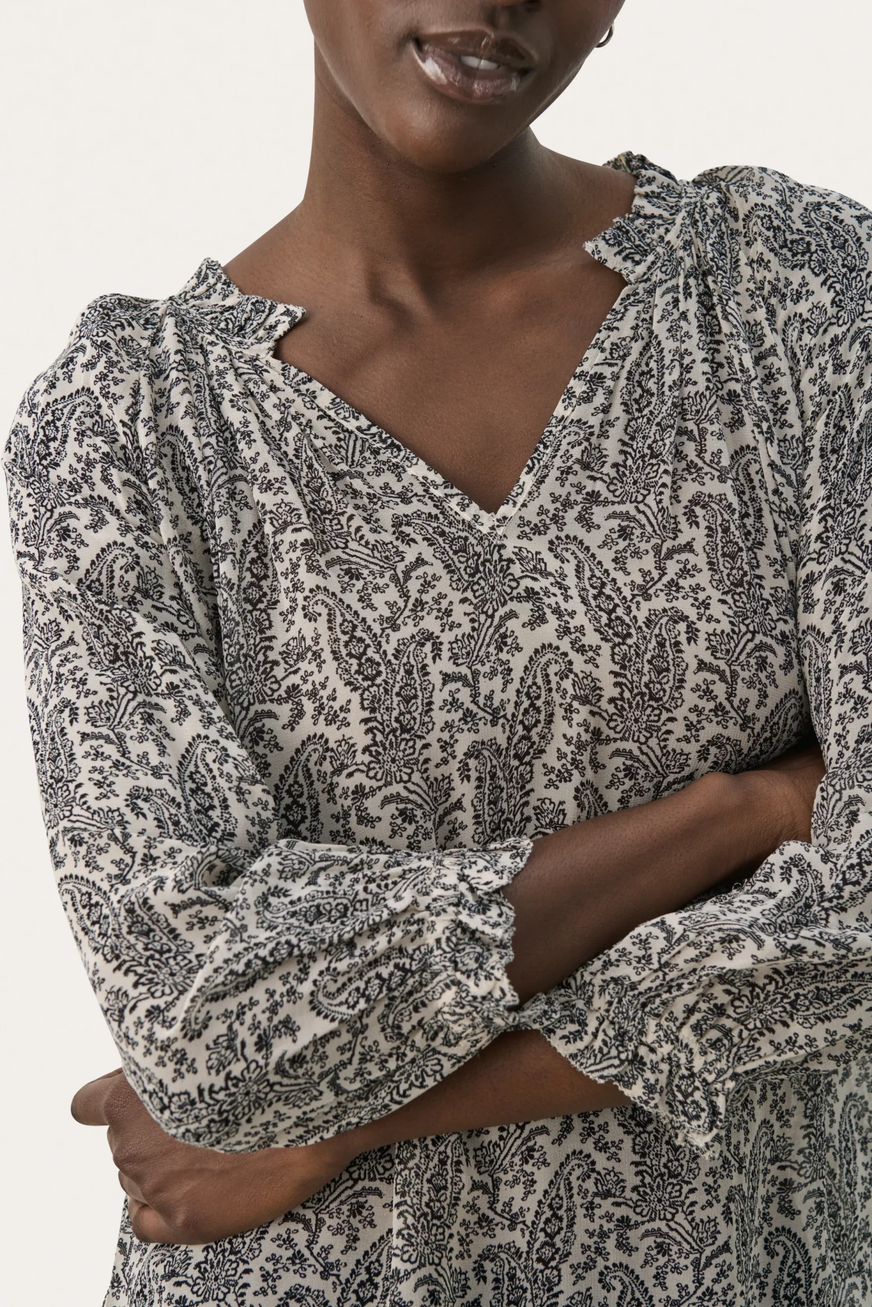 ElsiaPW Blouse