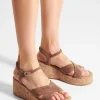 Emily Sandal