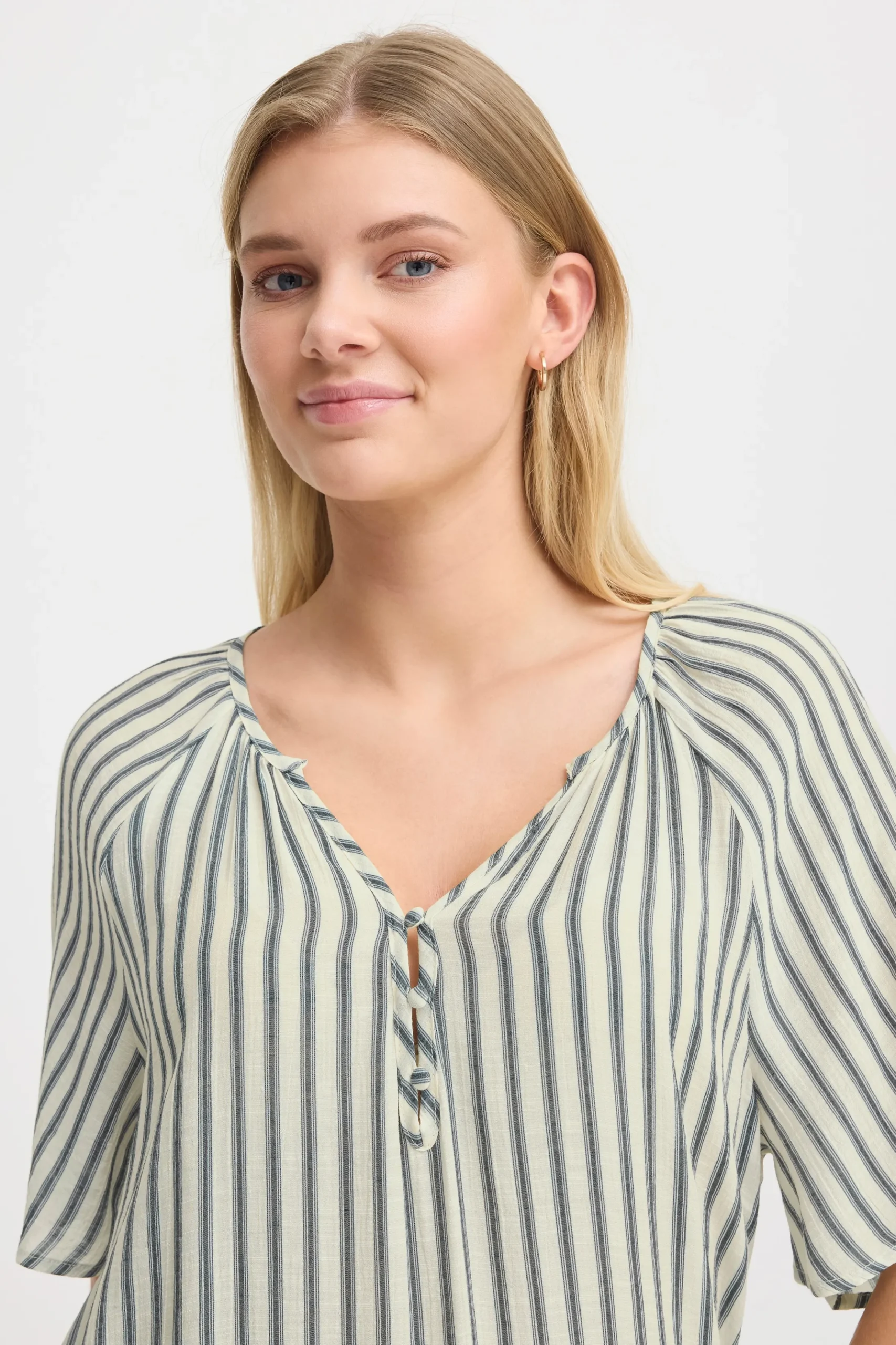 FRALYSSA Dress