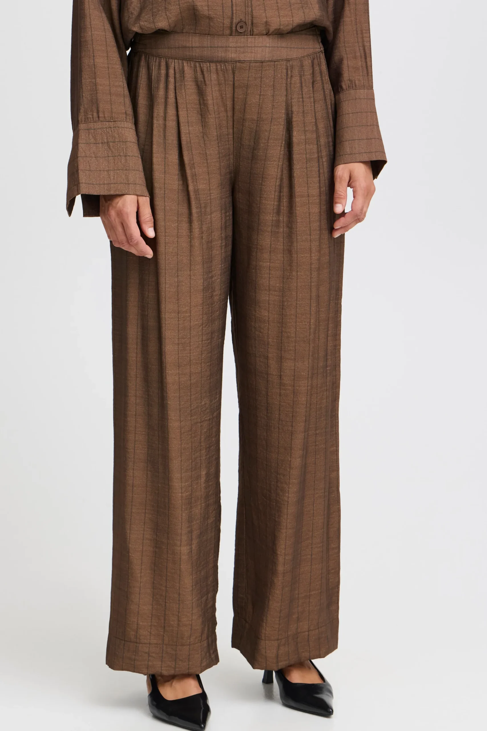 FRARIANA Trousers