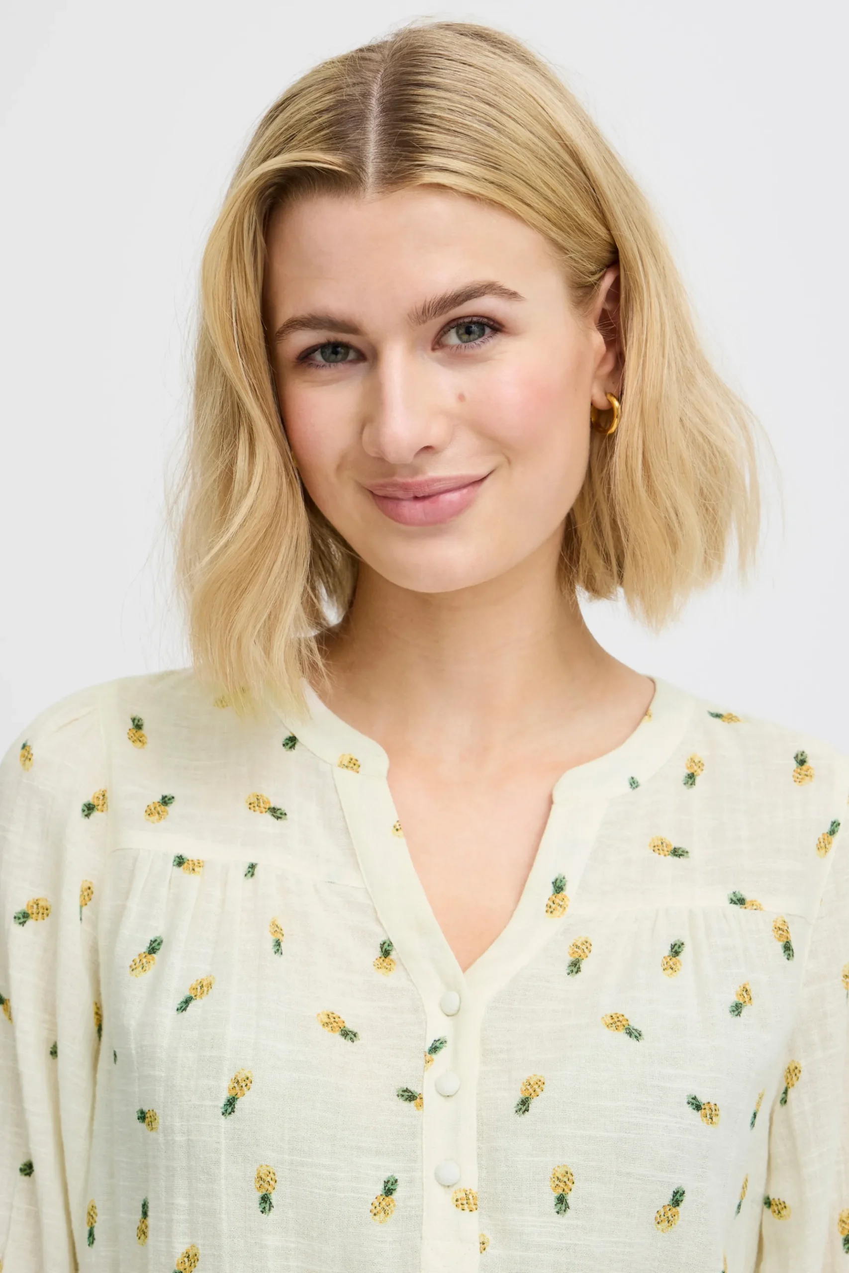 FRBOBBI Blouse