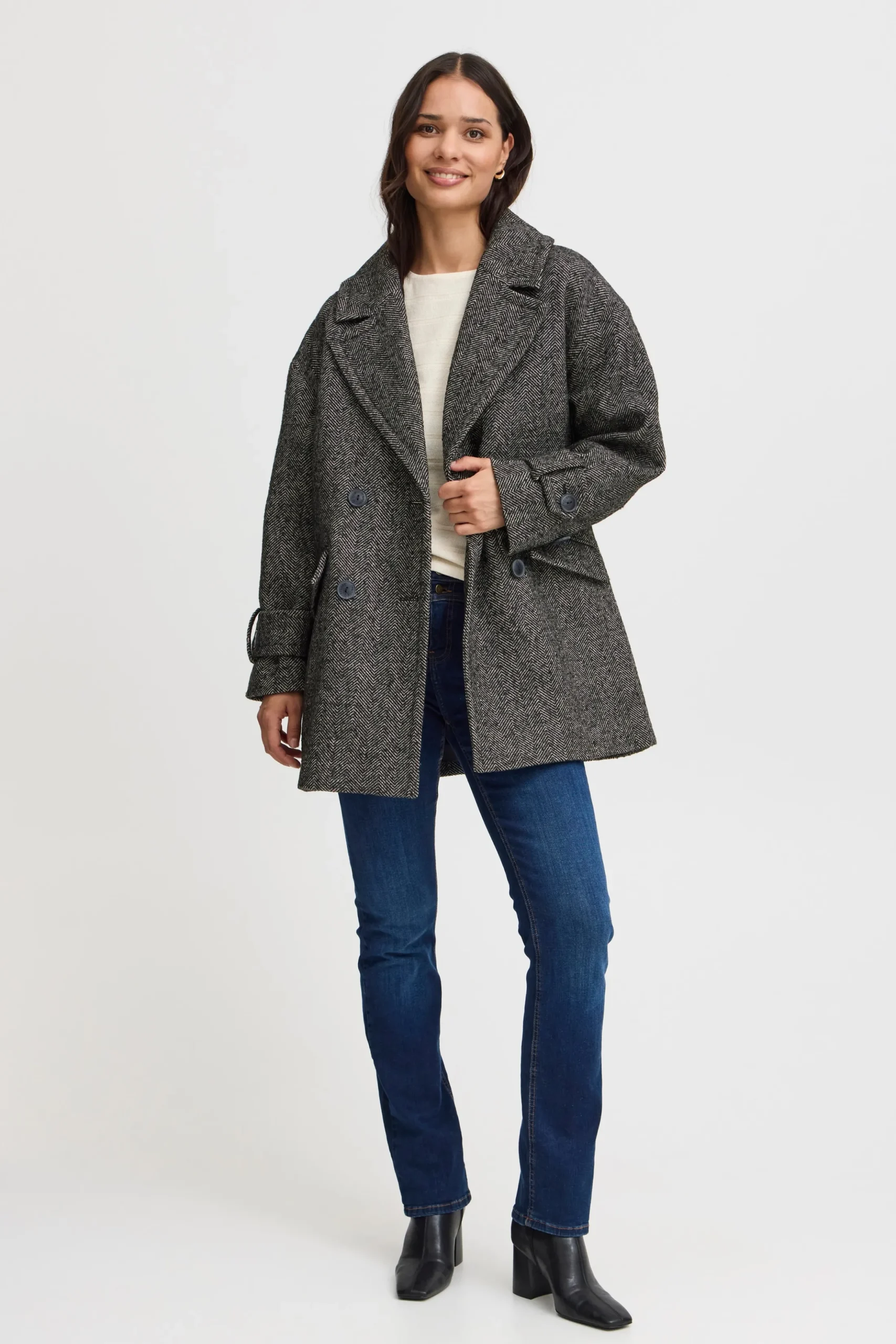 FRMALIKA Outerwear