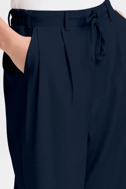 FRMAREENA Trousers