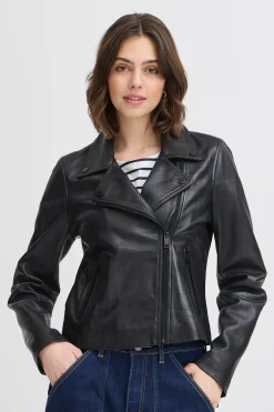 FRRAVA Outerwear