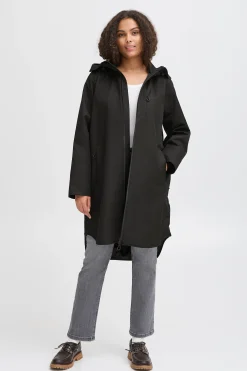 FRSHELLY Outerwear