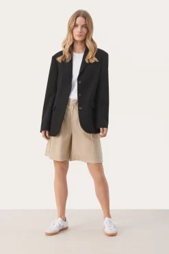 GedictePW Shorts