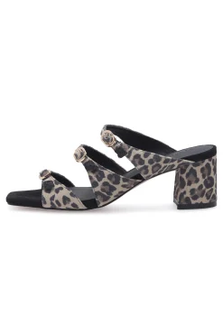 Hanna Sandal