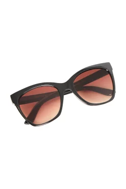 IAMABEL Sunglasses