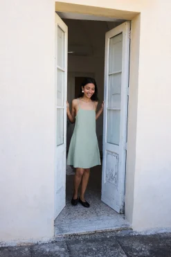 IAMEKDIA Sandal