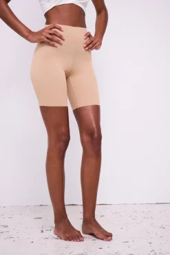 IASIV Shorts