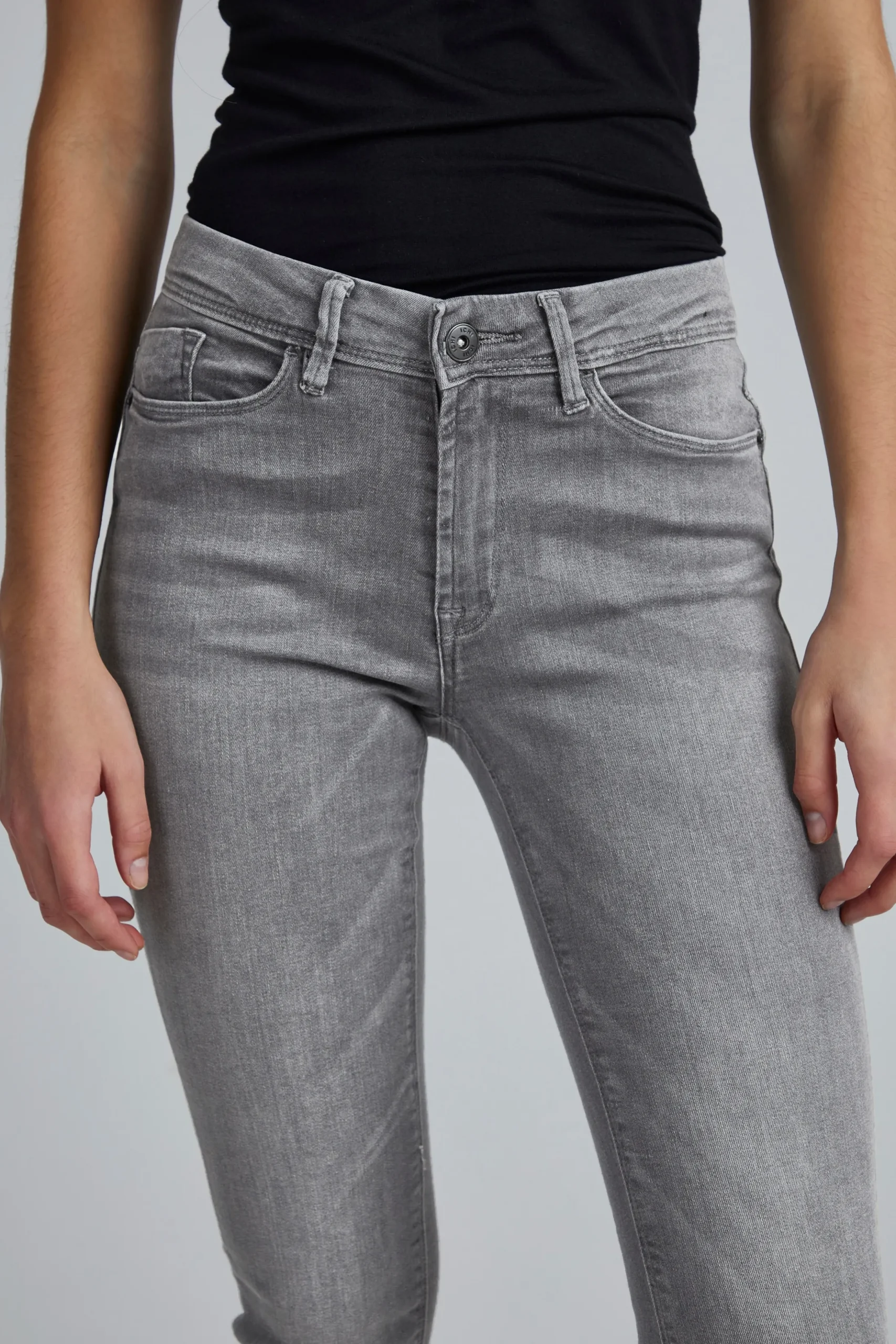 IHERIN Jeans