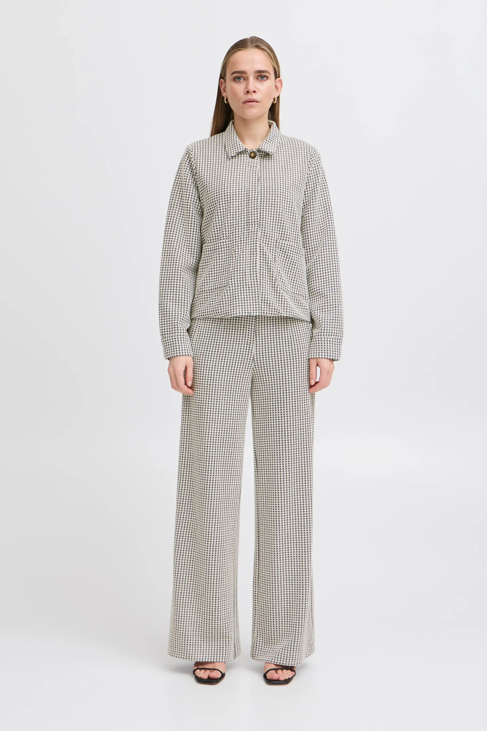 IHKATE Outerwear