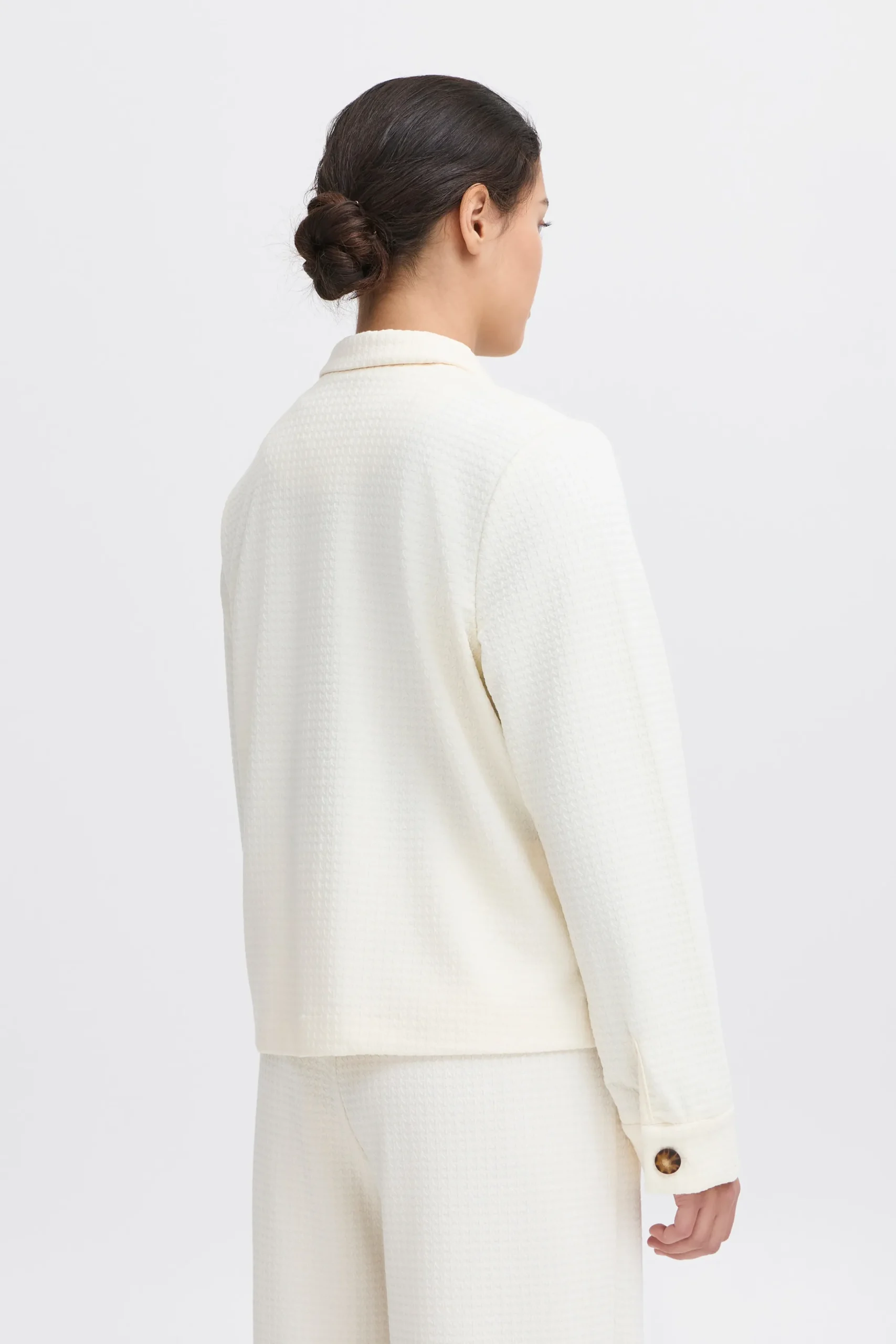 IHKATE Outerwear