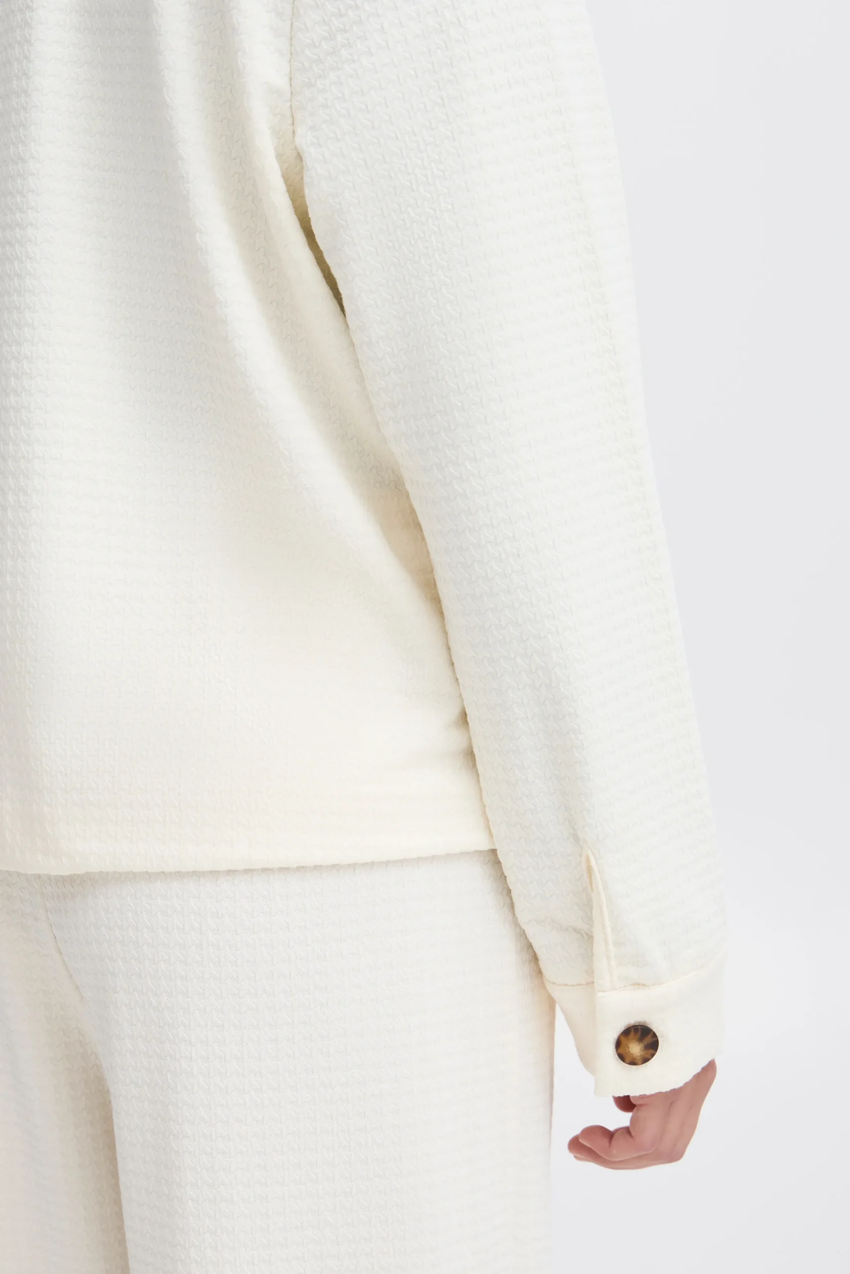 IHKATE Outerwear