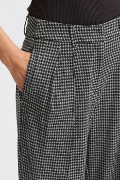 IHKATE Trousers