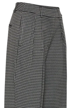 IHKATE Trousers