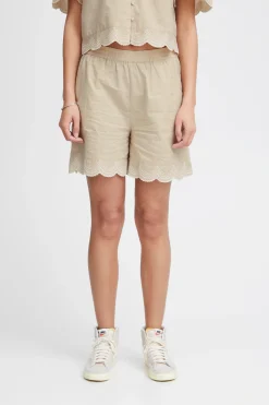 IHSAIDI Shorts