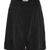 IHTUTTA Shorts