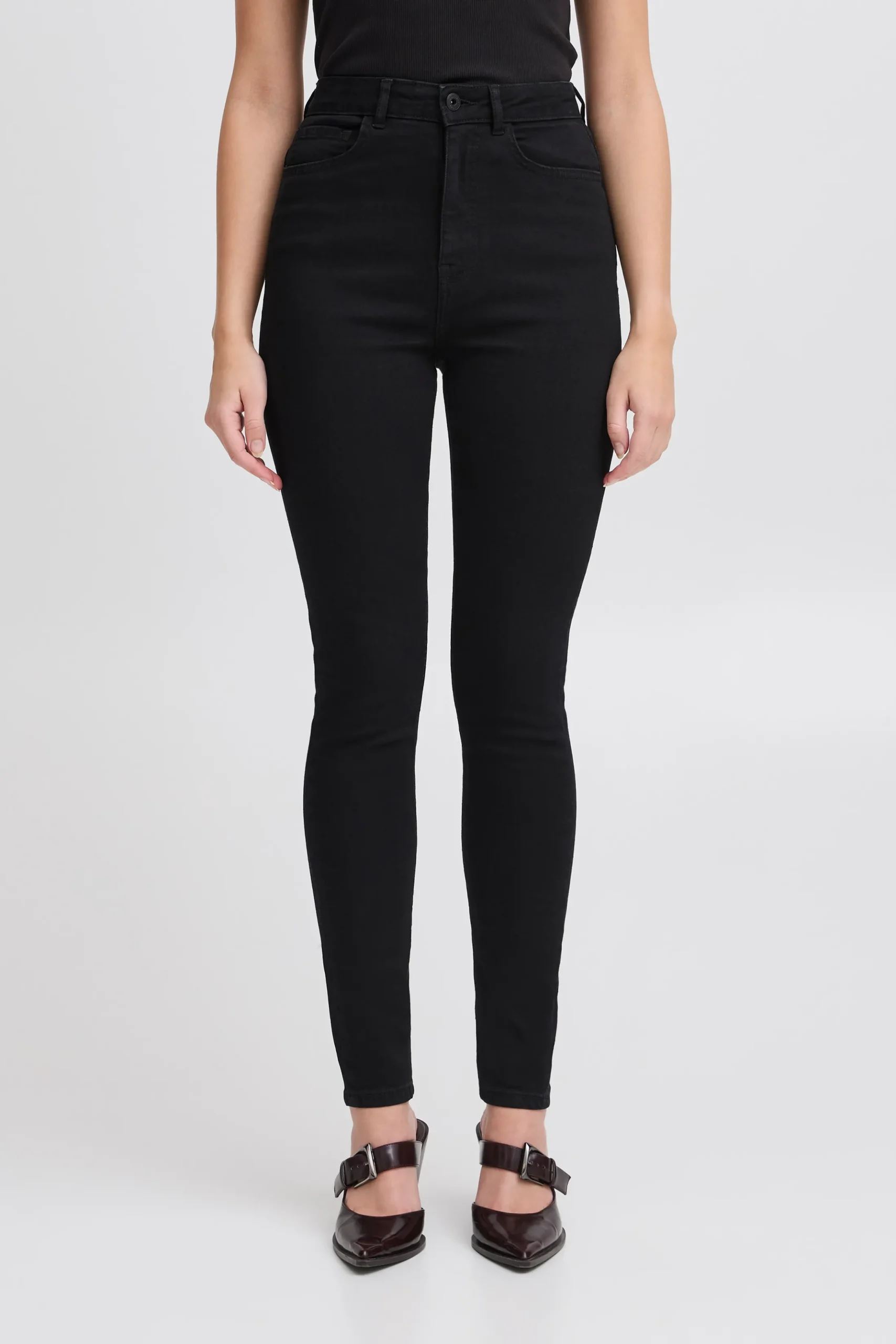 IHTWIGGY Jeans