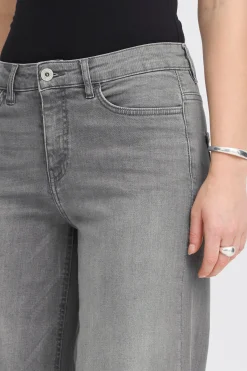 IHTWIGGY Jeans