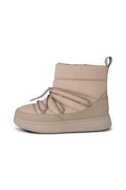 Isa Boots