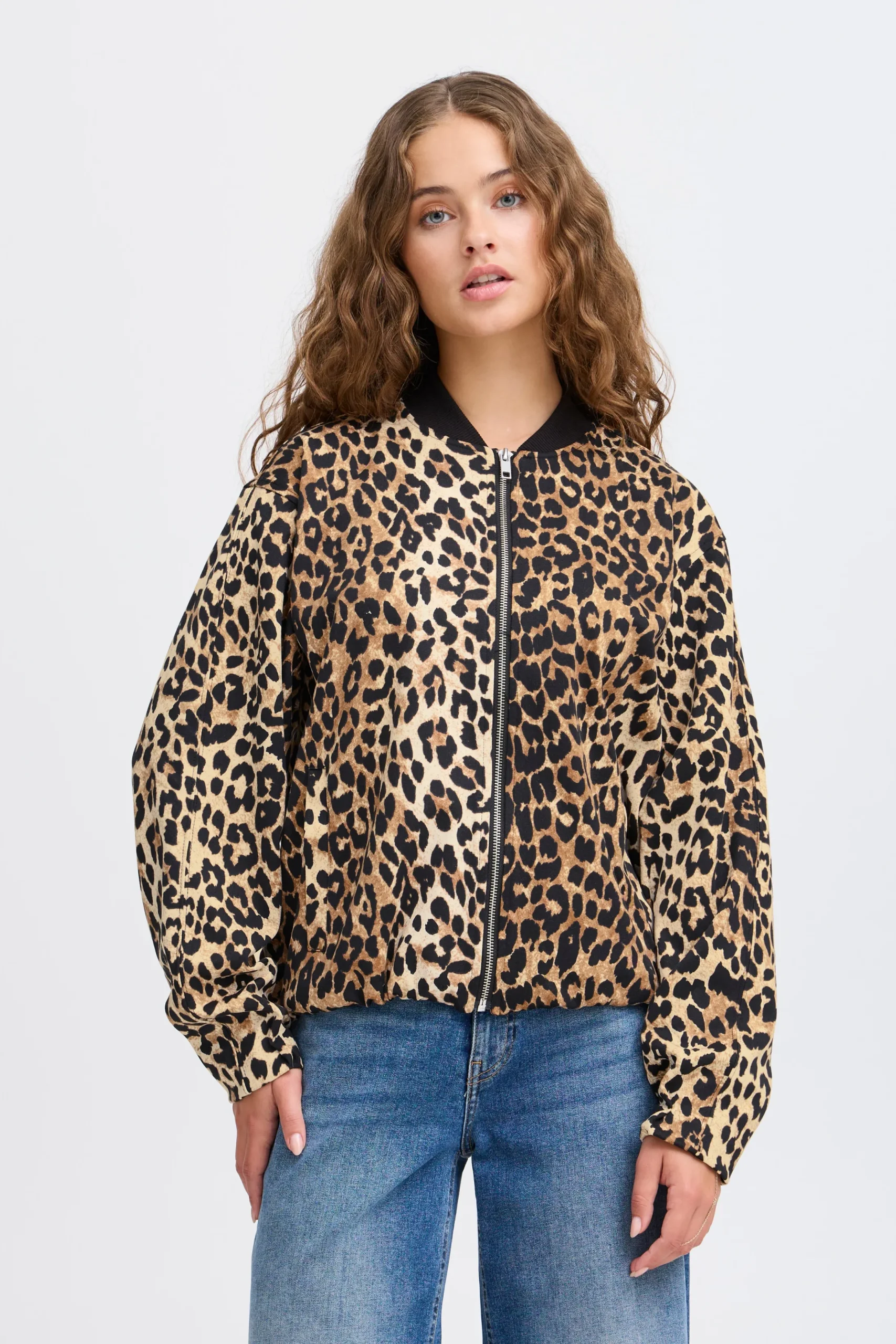 IXKATE Outerwear