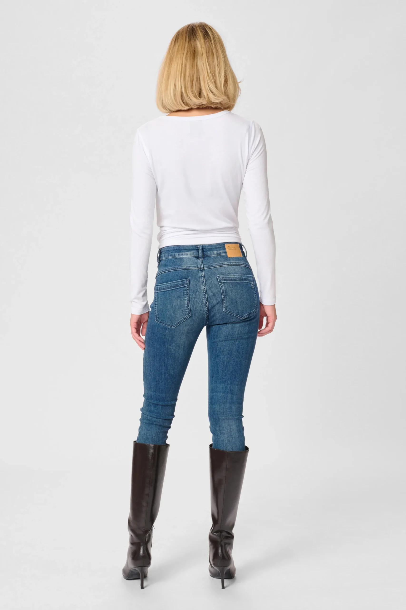 31 Jeans