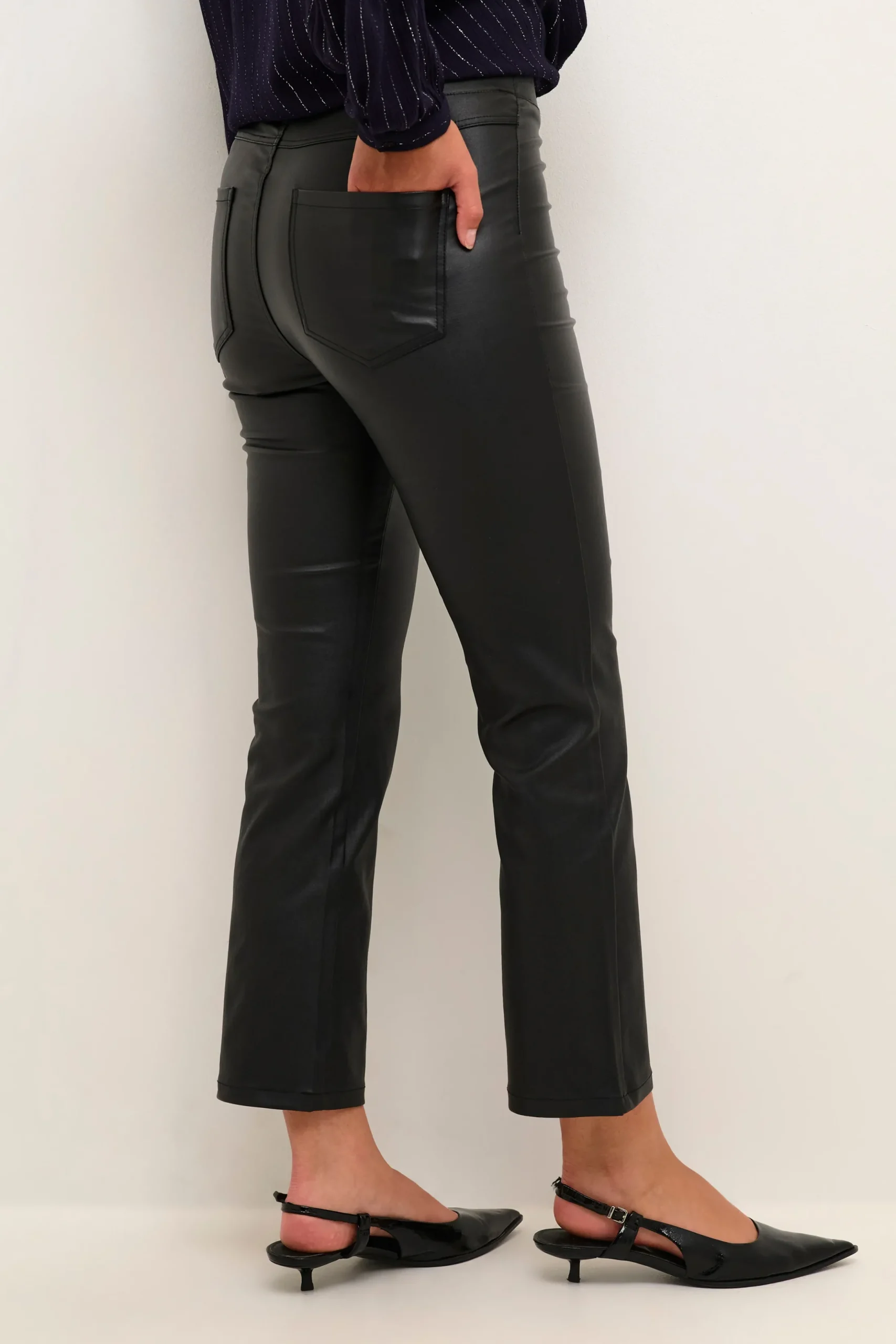 KAada Trousers