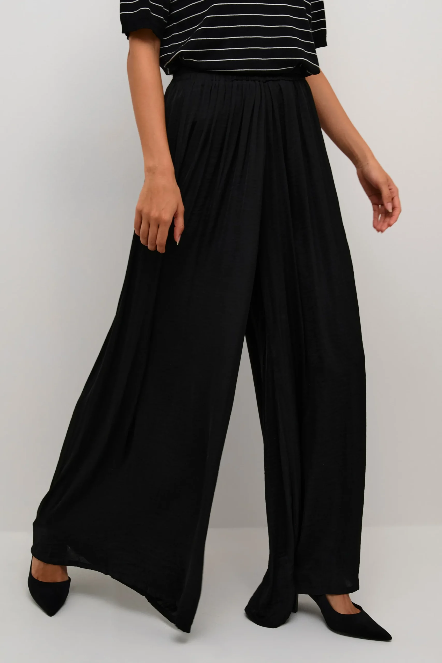 KAallie Trousers