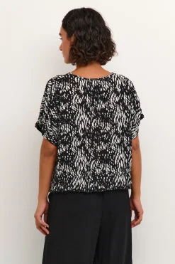 KAamber Blouse