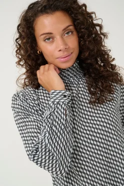 KAamber Blouse