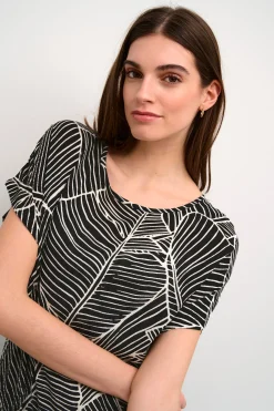 KAamber Blouse