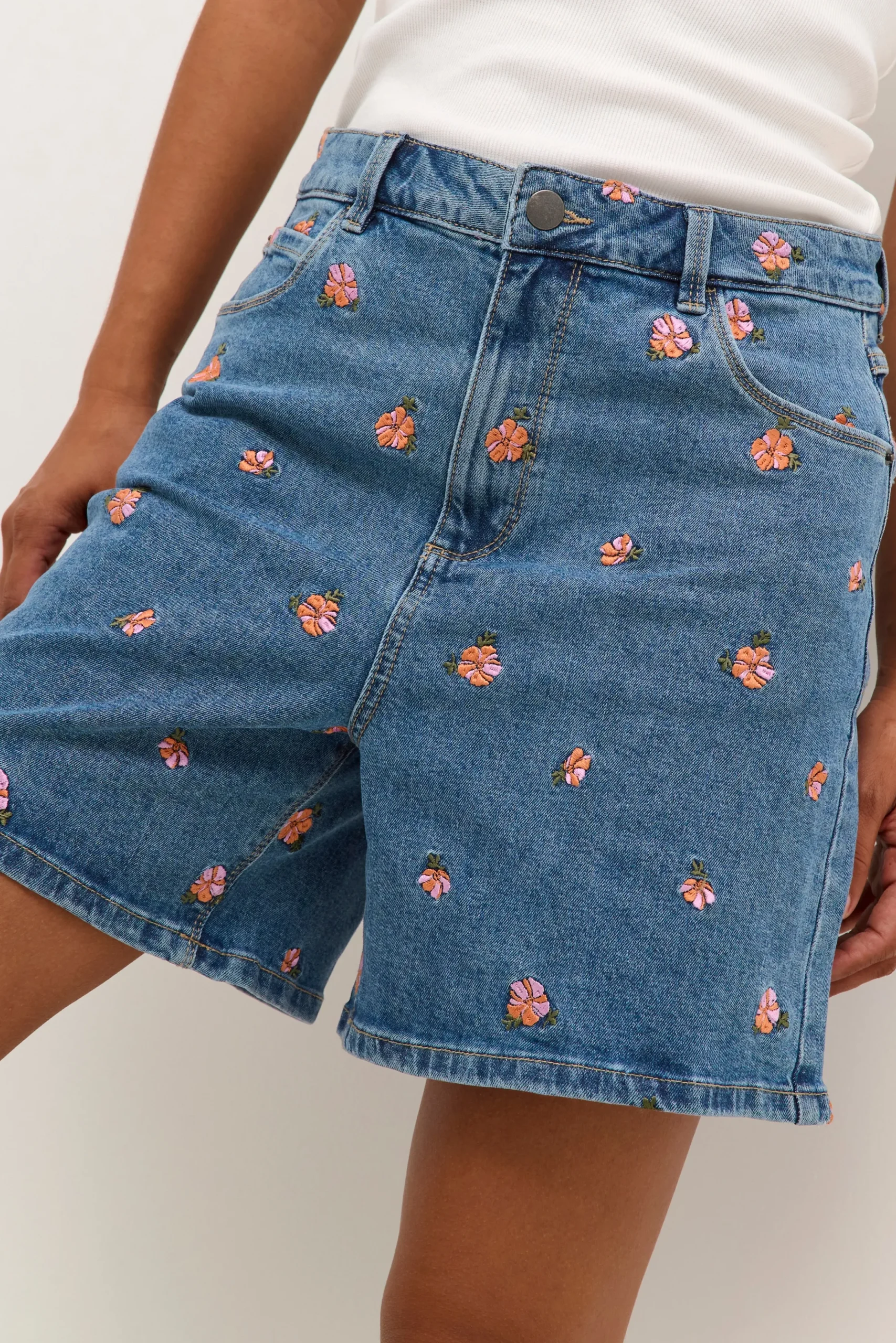 KAbabeth Shorts