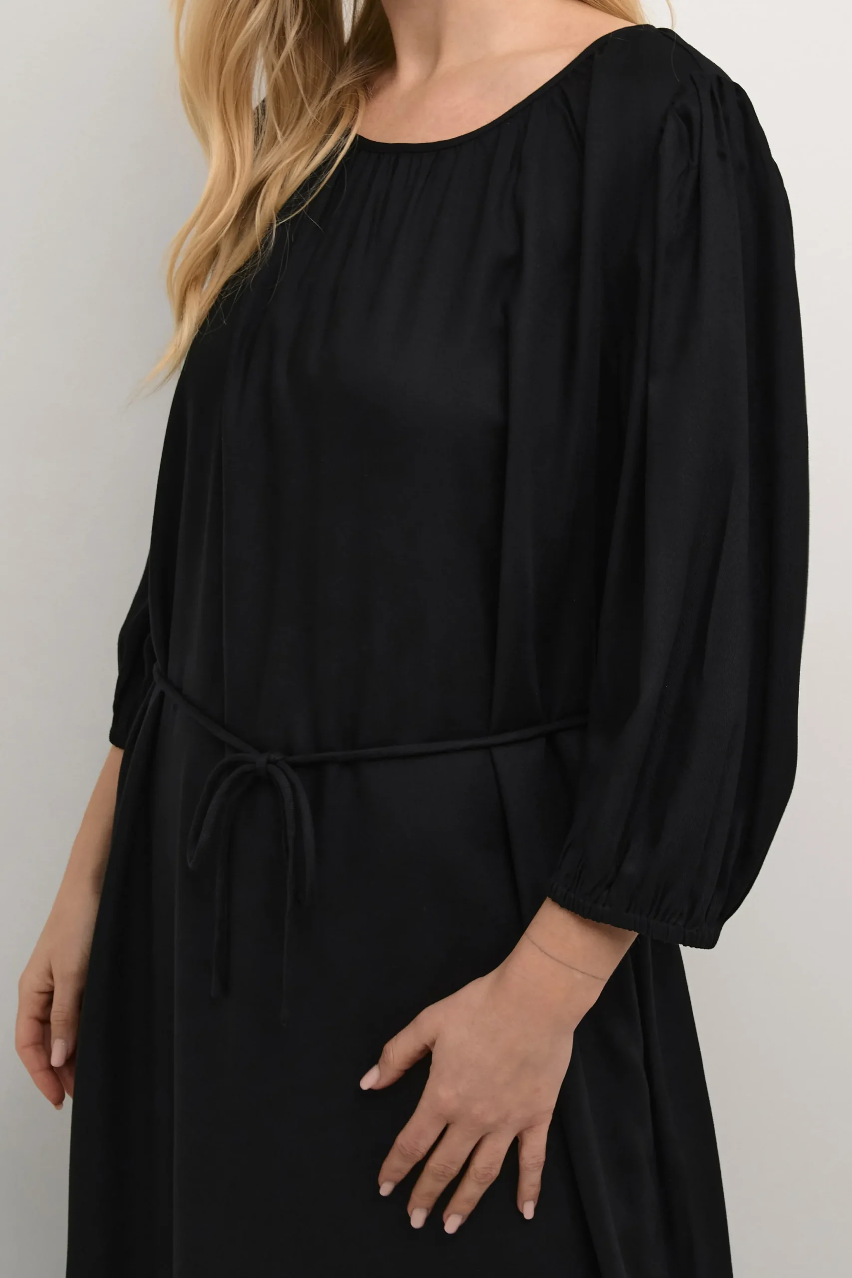 KAcarmen Dress