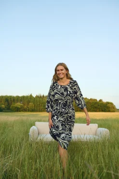 KAcarmen Dress