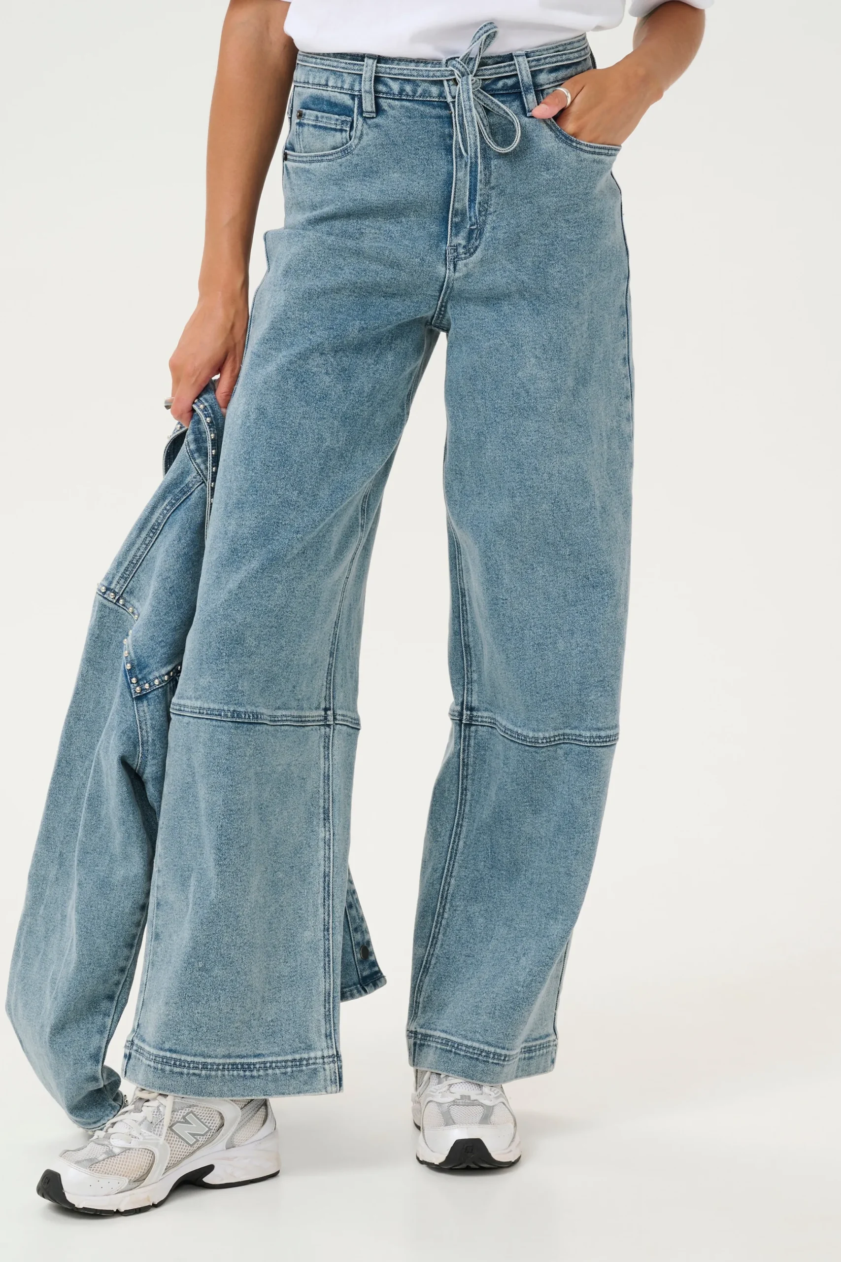 KAdoriana Jeans