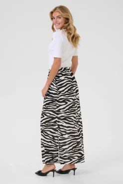 KAedita Skirt