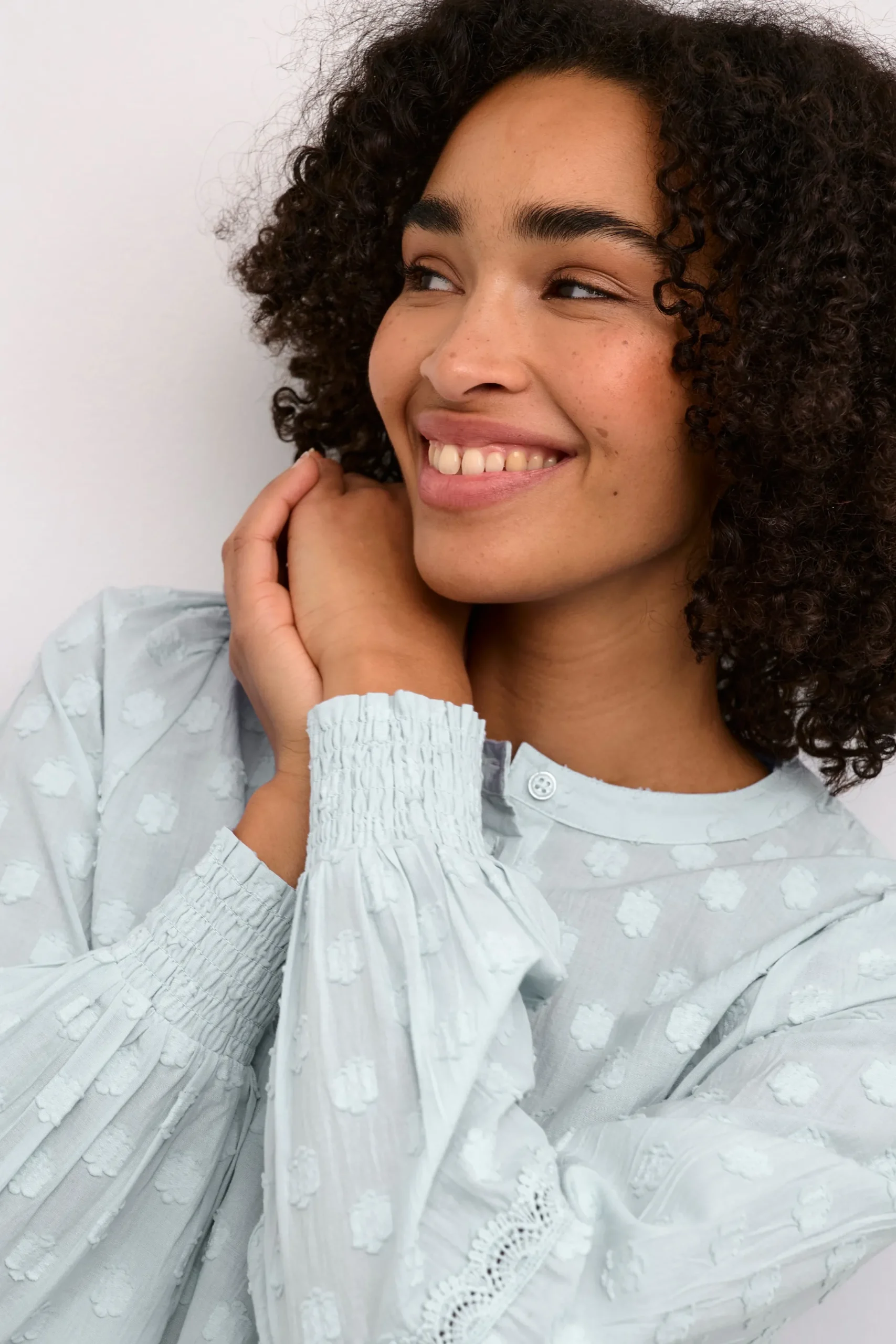 KAenya Blouse