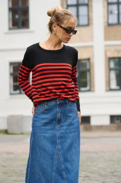 KAhera Skirt