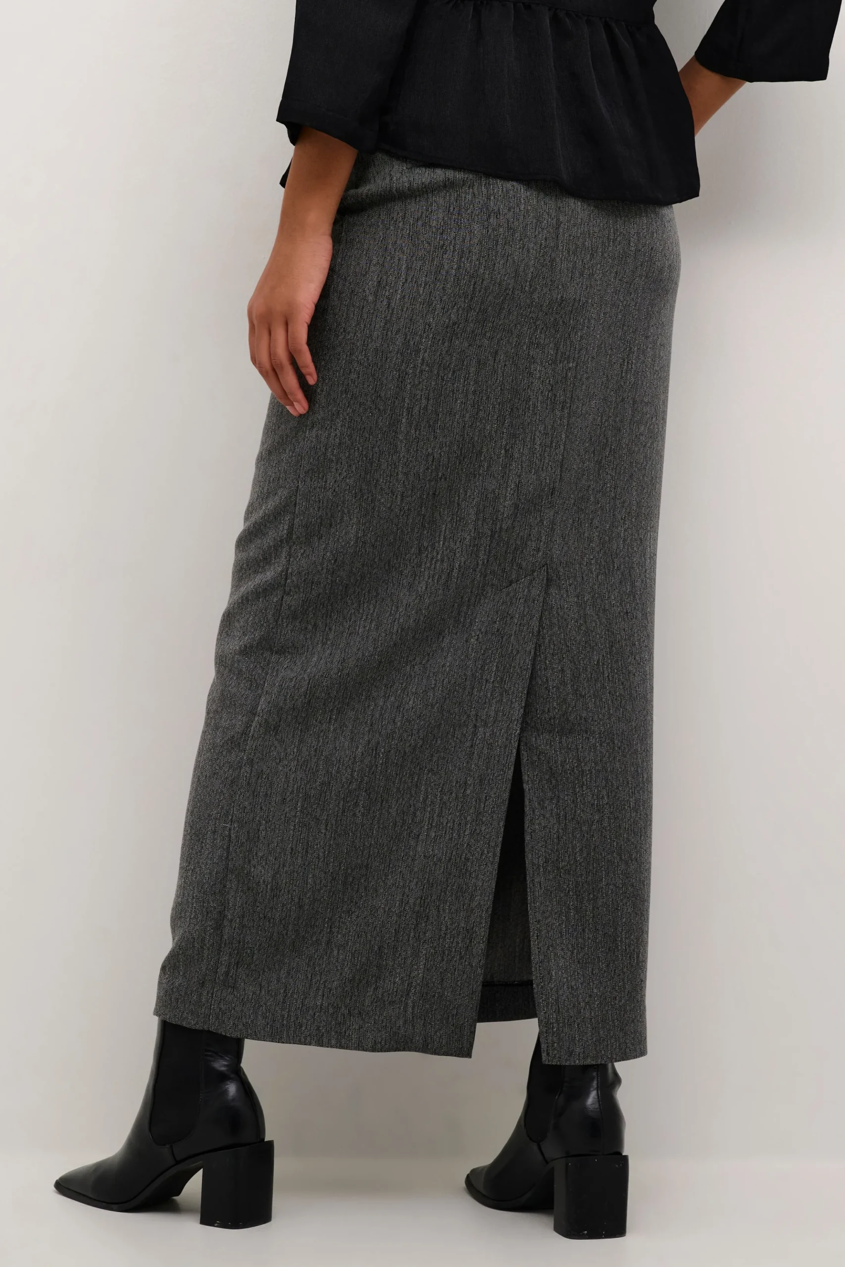 KAjosie Skirt