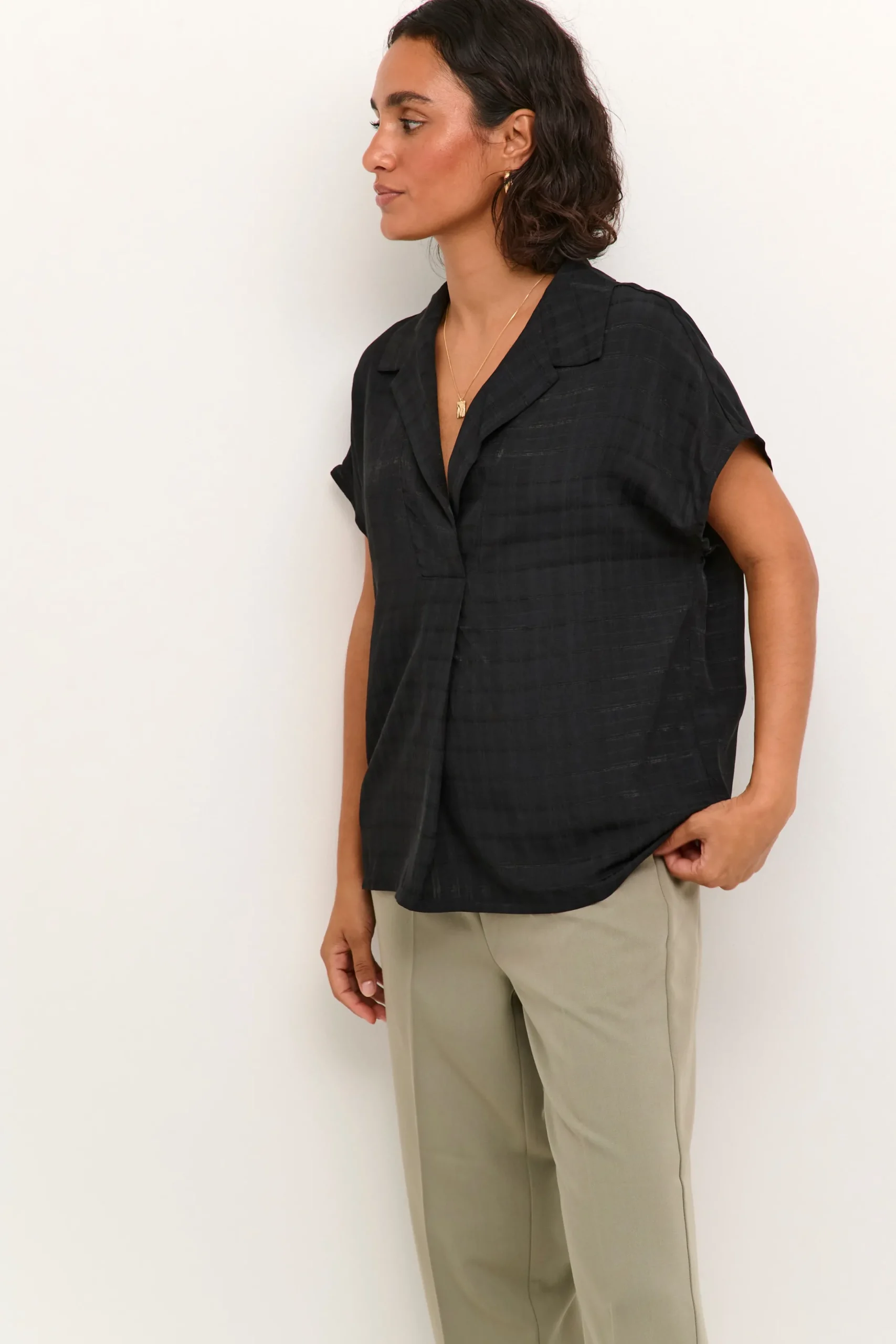 KAjuliane Blouse