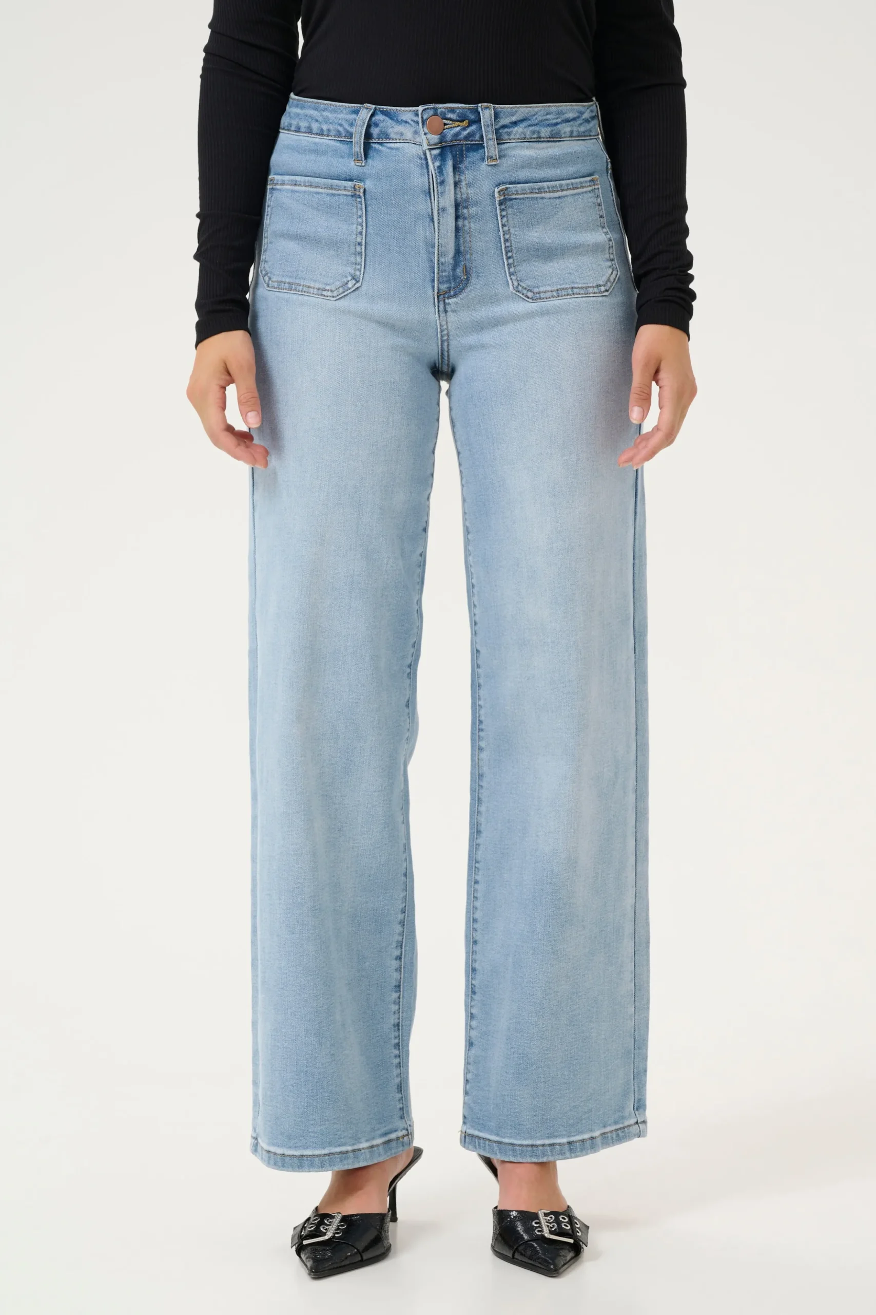 KAkarla Jeans