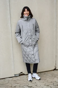 KAlindsay Outerwear