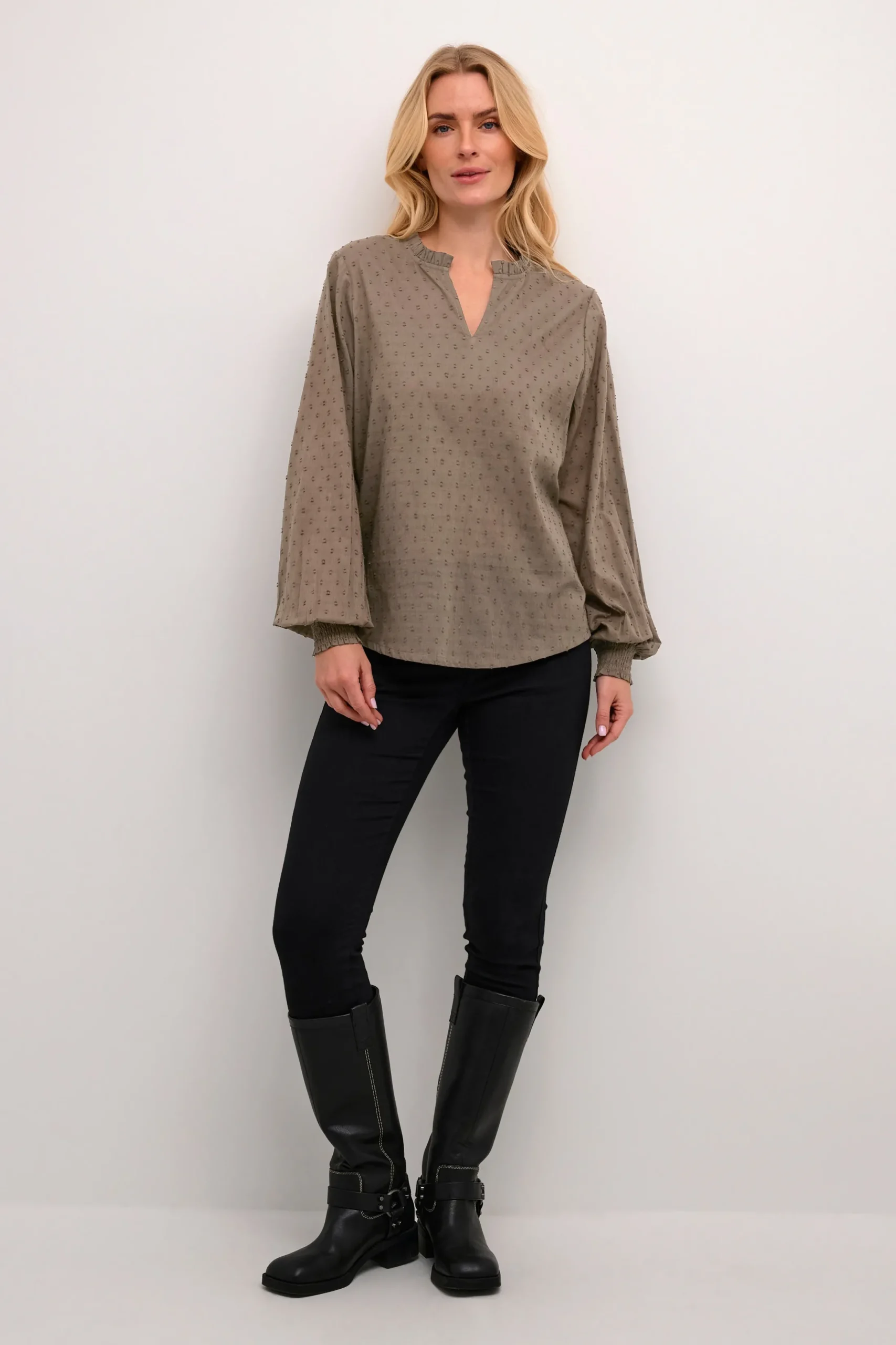 KAlydia Blouse