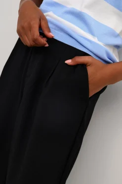 KAmerle Trousers